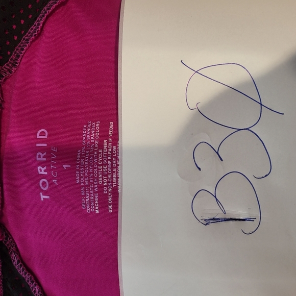 Torrid Magenta Active Tee - Picture 3 of 7